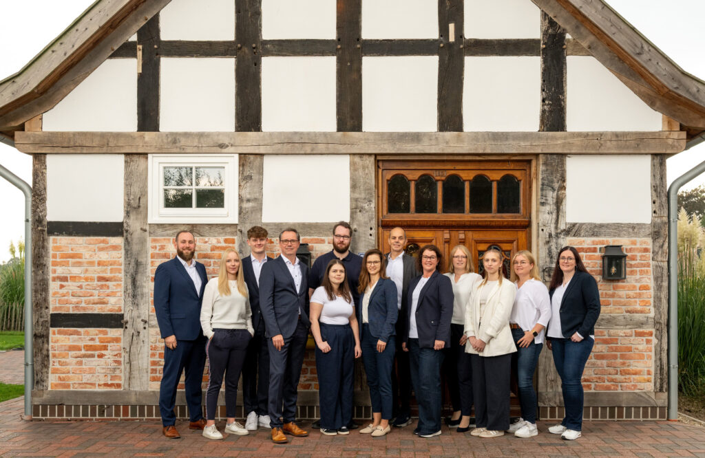 teamfoto-lastrup-2025 Das Team ihrer Steuerberater aus Lastrup